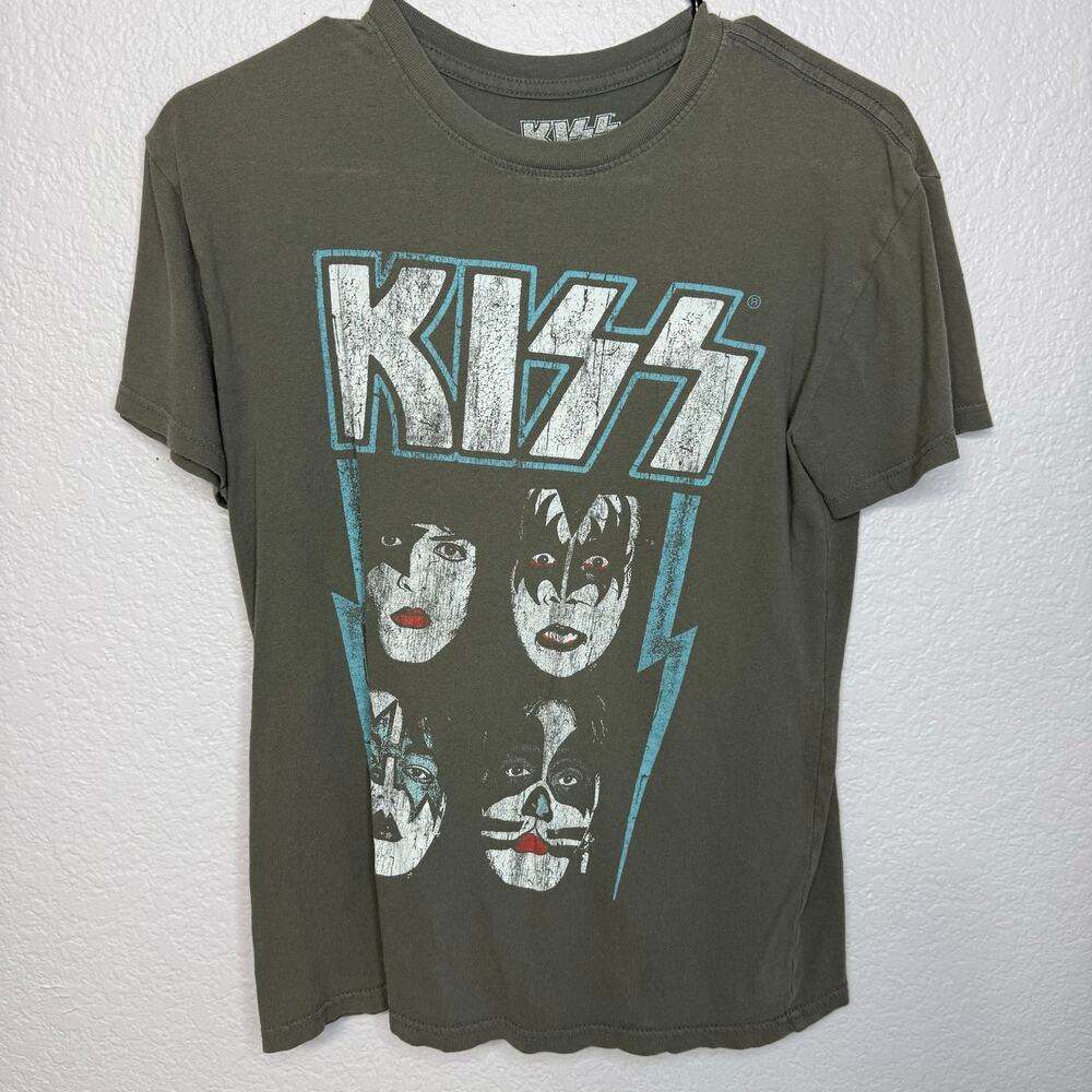 Official KISS Band Graphic T Shirt Small Gray 2020 Faces Rock Cotton Tee